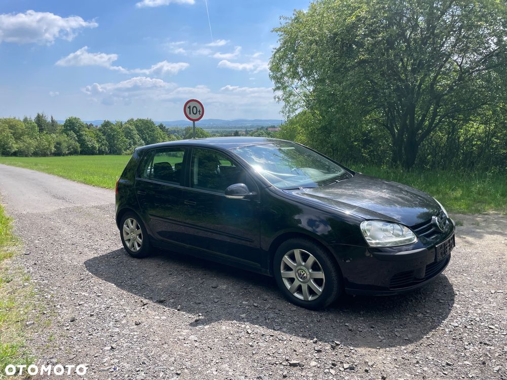 Volkswagen Golf 2.0 FSI Individual - 11
