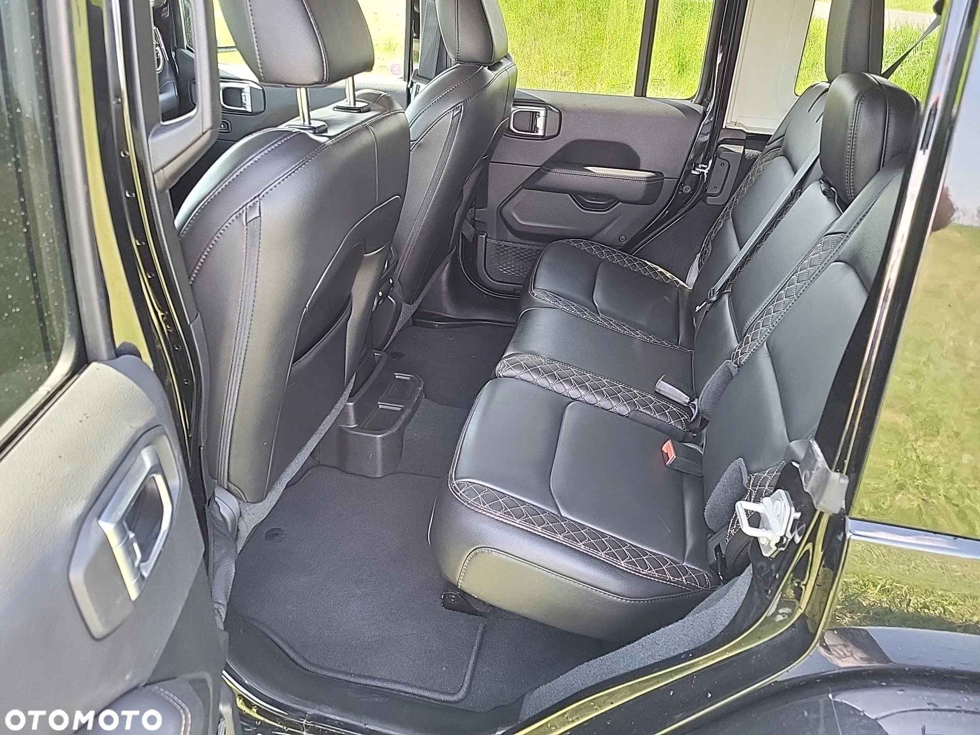 Jeep Wrangler - 18