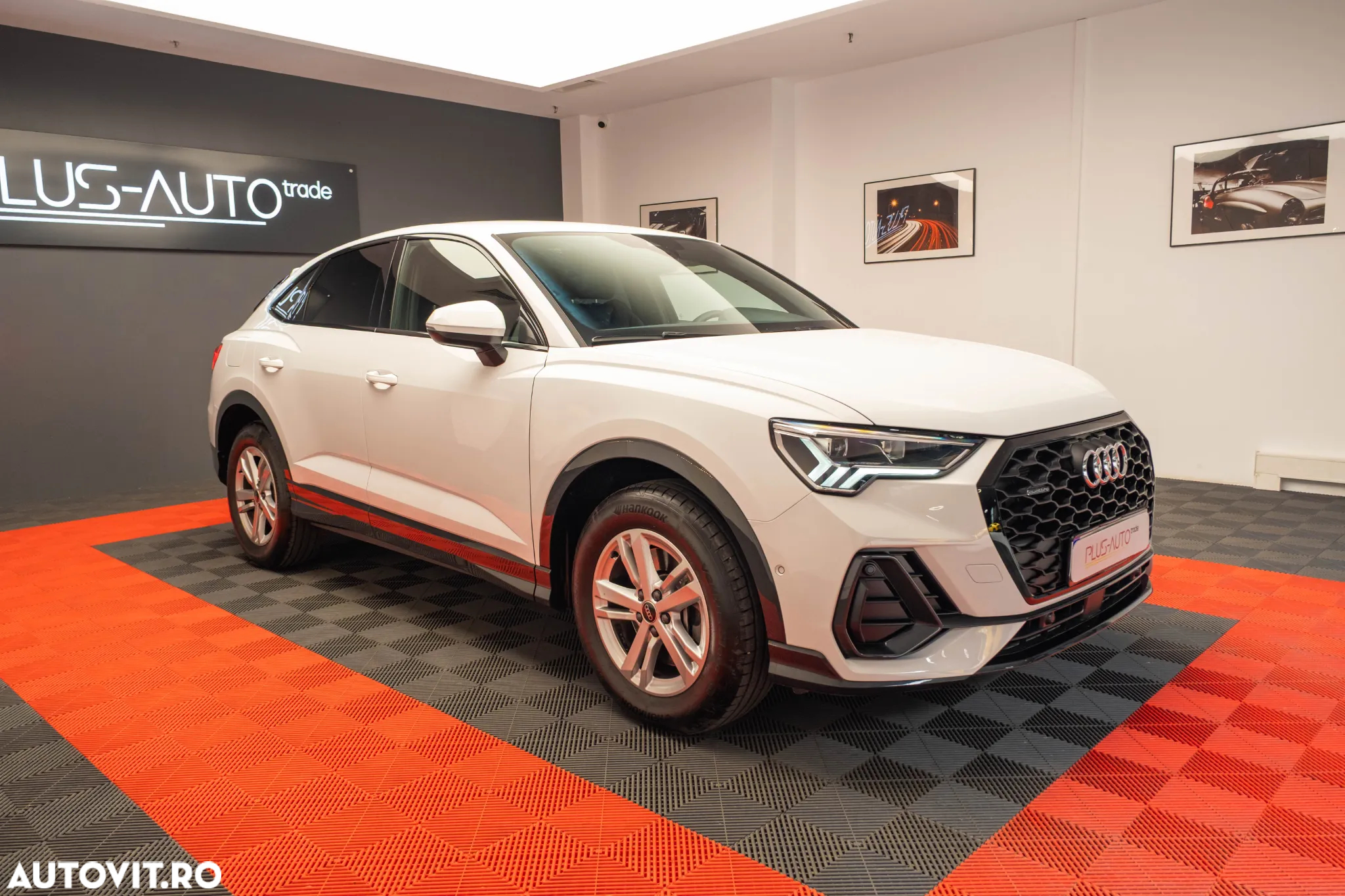 Audi Q3 Sportback 2.0 40 TFSI quattro S tronic S Line - 3