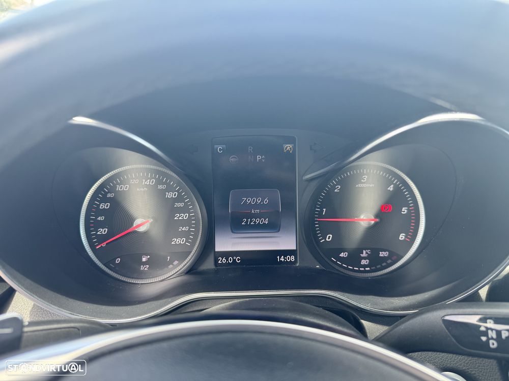 Mercedes-Benz GLC 220 d 4Matic 9G-TRONIC AMG Line - 9