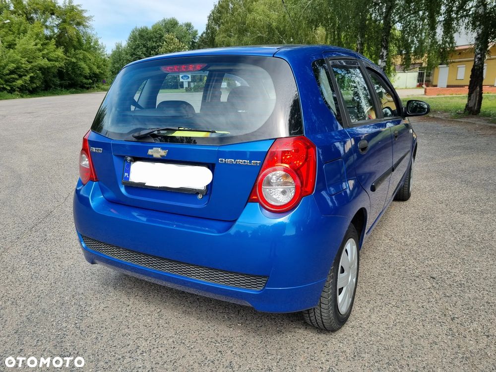 Chevrolet Aveo 1.2 16V Base - 3
