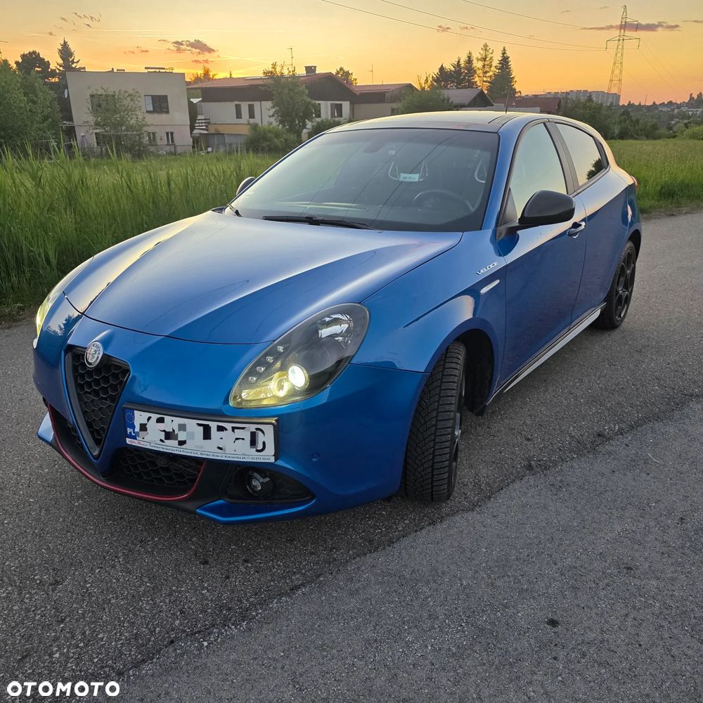 Alfa Romeo Giulietta - 2
