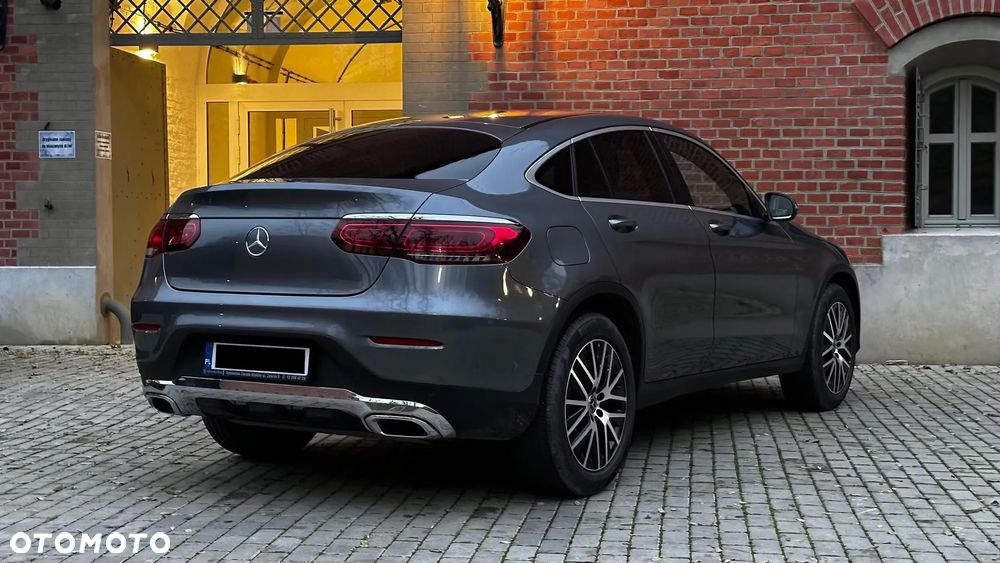 Mercedes-Benz GLC - 14