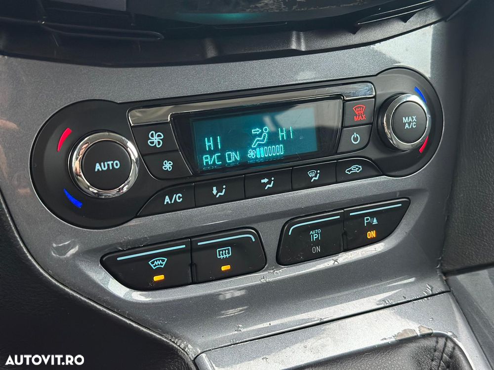 Ford Focus Turnier 2.0 TDCi DPF Titanium - 19