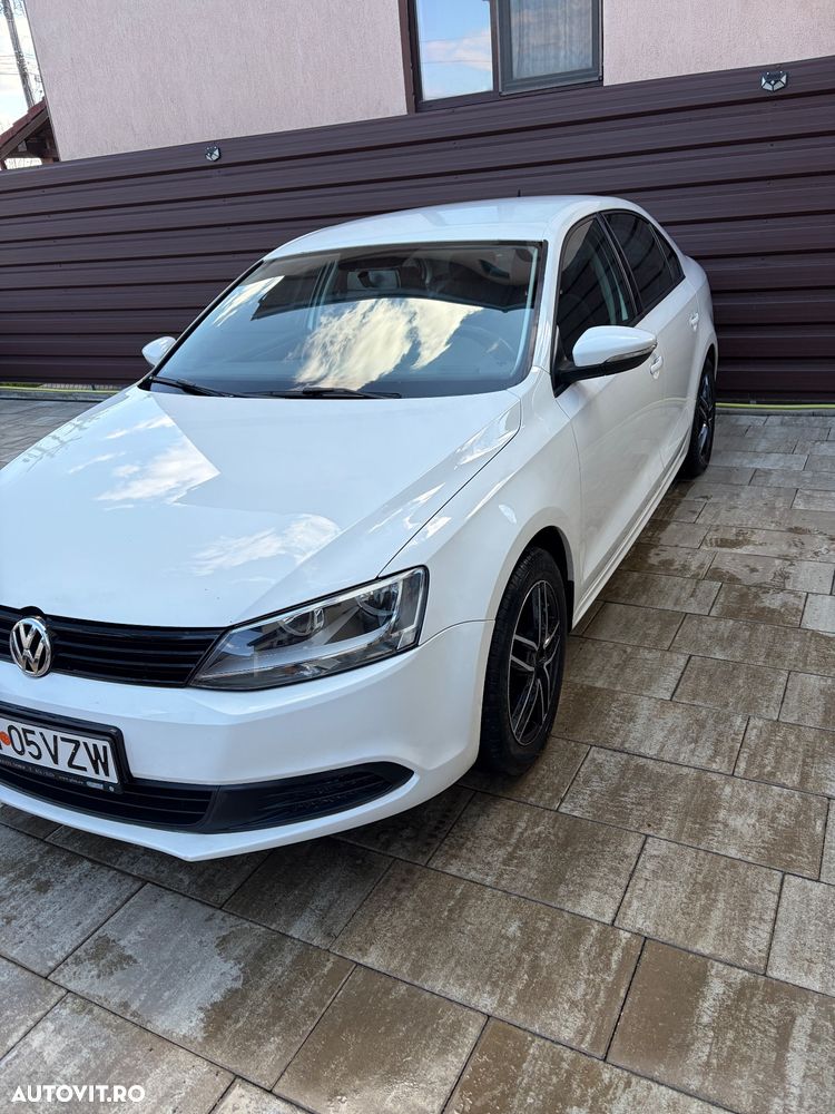 Volkswagen Jetta 1.2 TSI Comfortline - 4
