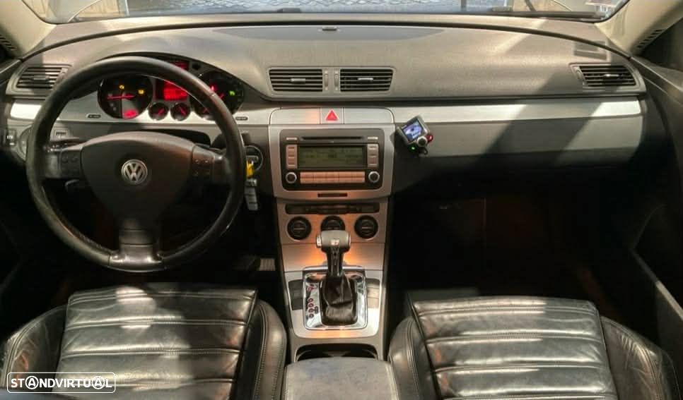 VW Passat Variant 2.0 TDi Highline DSG - 5