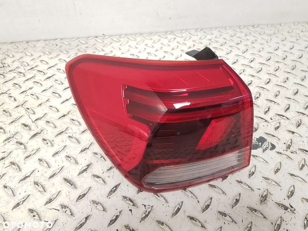ORYGINALNA LAMPA KIA STONIC 17-21 LEWA TYŁ TYLNA W BŁOTNIK 92401-H8 - 2