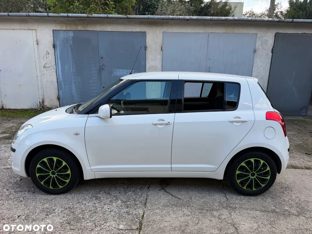 Suzuki Swift 1.3 GLX / Comfort - 2