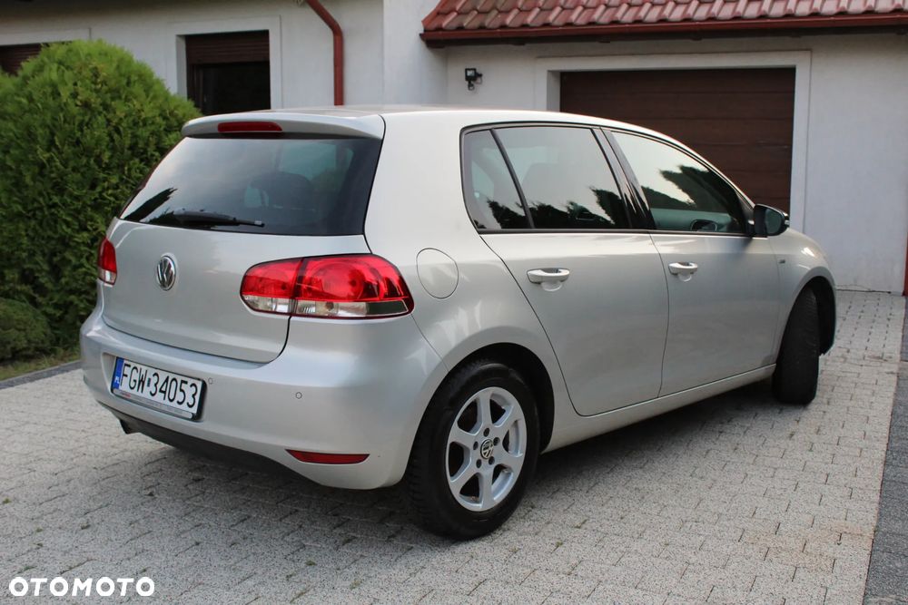 Volkswagen Golf 1.2 TSI BlueMotion Technology MATCH - 4
