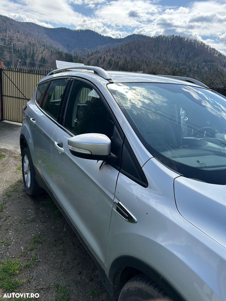 Ford Kuga - 5