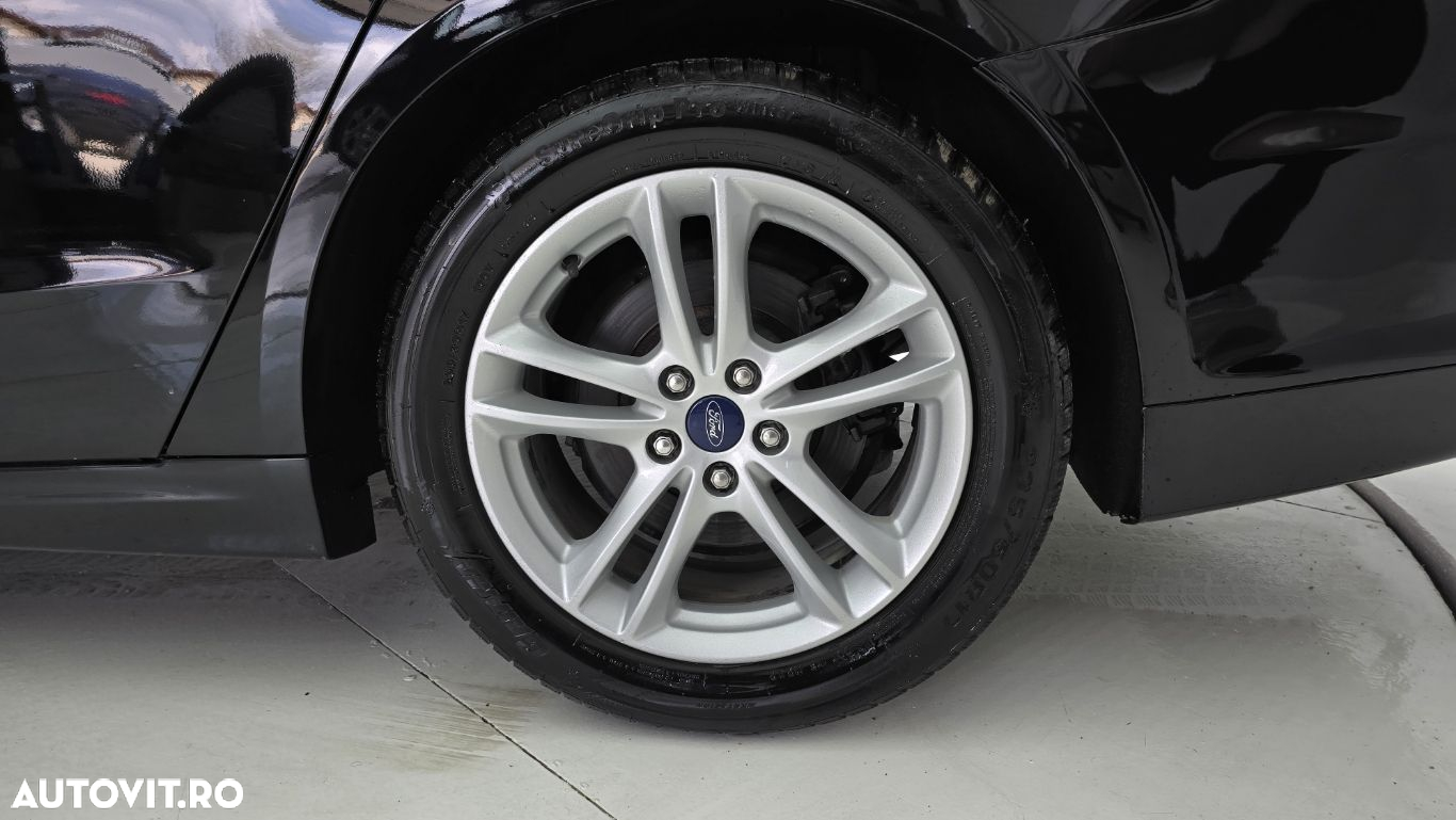 Ford Mondeo 2.0 TDCi Powershift Titanium - 22