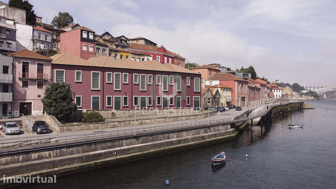 Apartamento T1 junto ao Rio Douro em Gaia - Grande imagem: 4/20