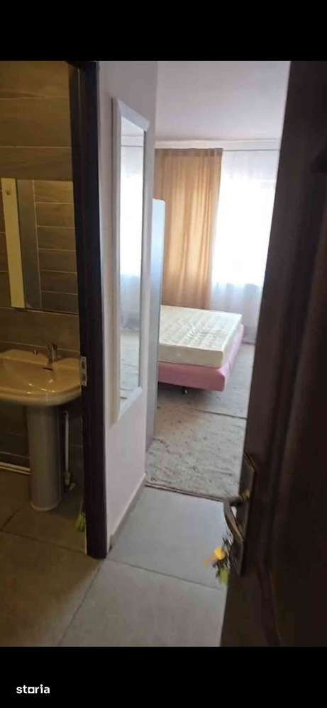Garsoniera Tatarasi foarte aproape de Piata Chirila — fotografia 1