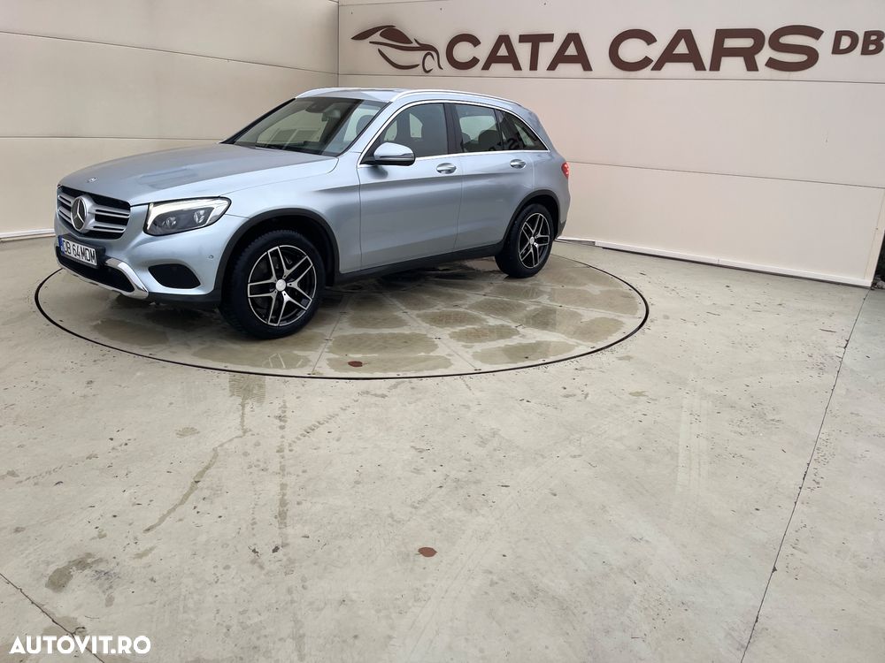 Mercedes-Benz GLC 220 d 4Matic 9G-TRONIC Exclusive - 4
