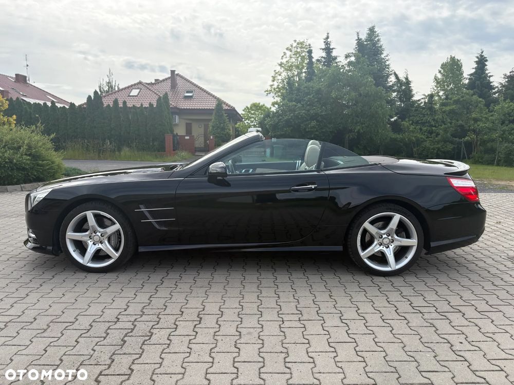 Mercedes-Benz SL - 15