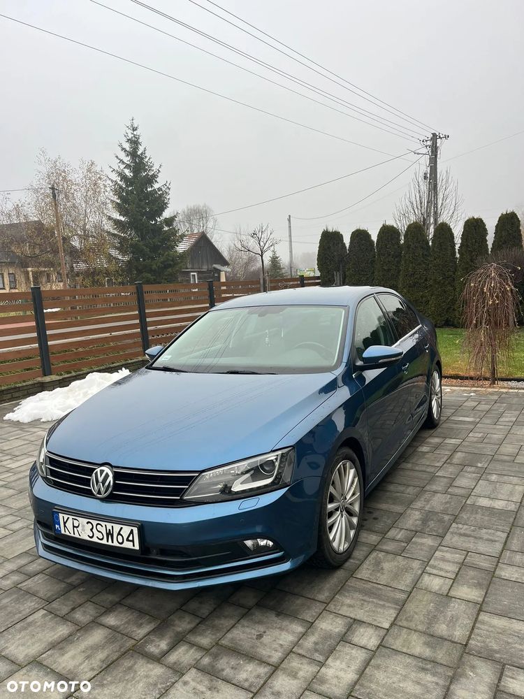 Volkswagen Jetta 1.4 TSI BMT Highline DSG - 3