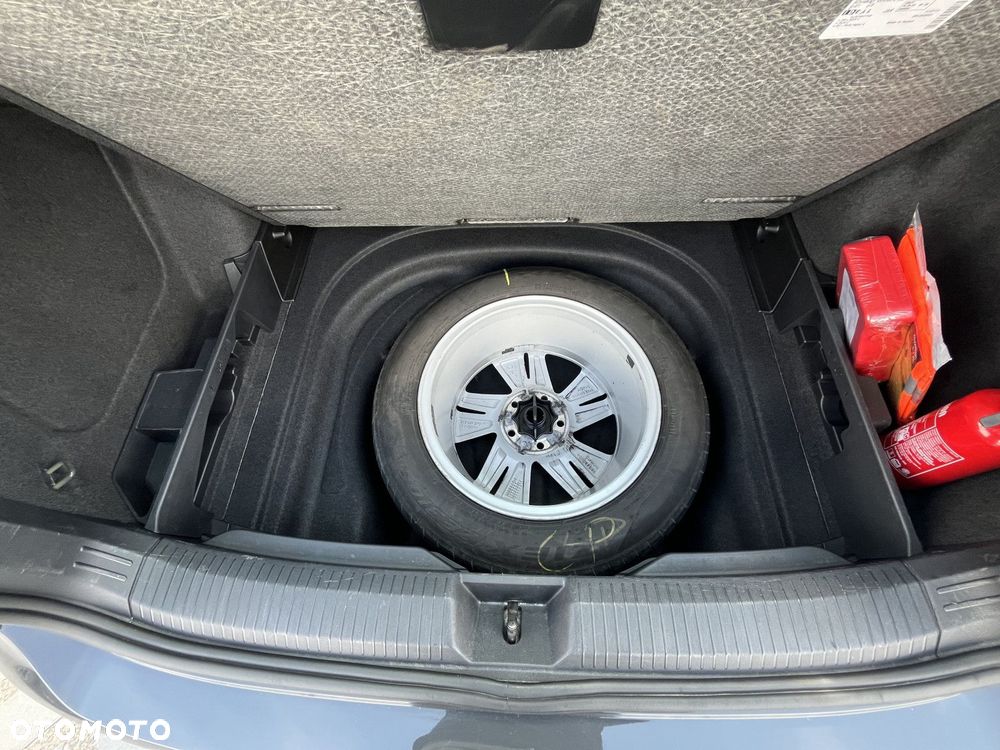 Volkswagen Golf VIII 2.0 TDI Life - 19