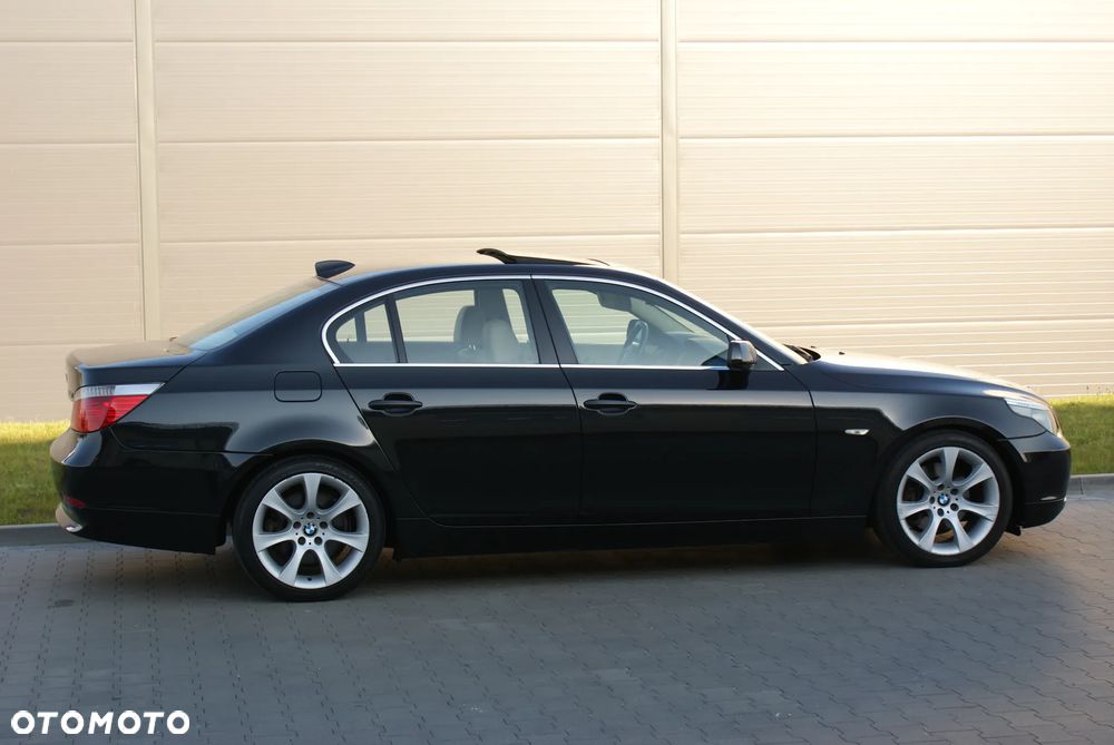 BMW Seria 5 - 25