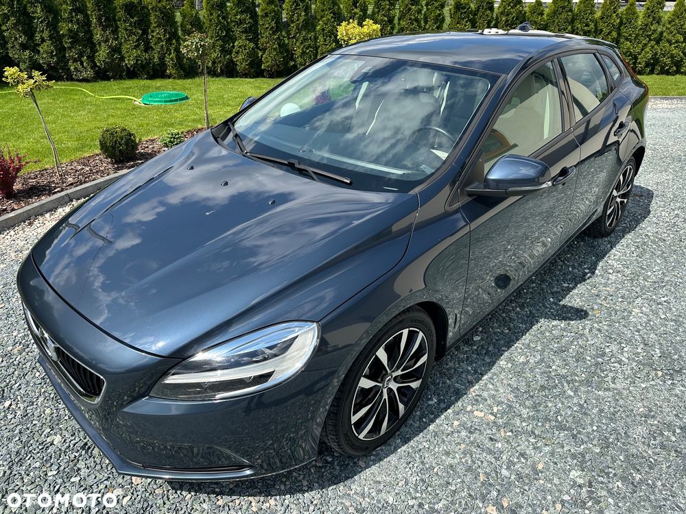 Volvo V40 D2 Drive-E Ocean Race - 1