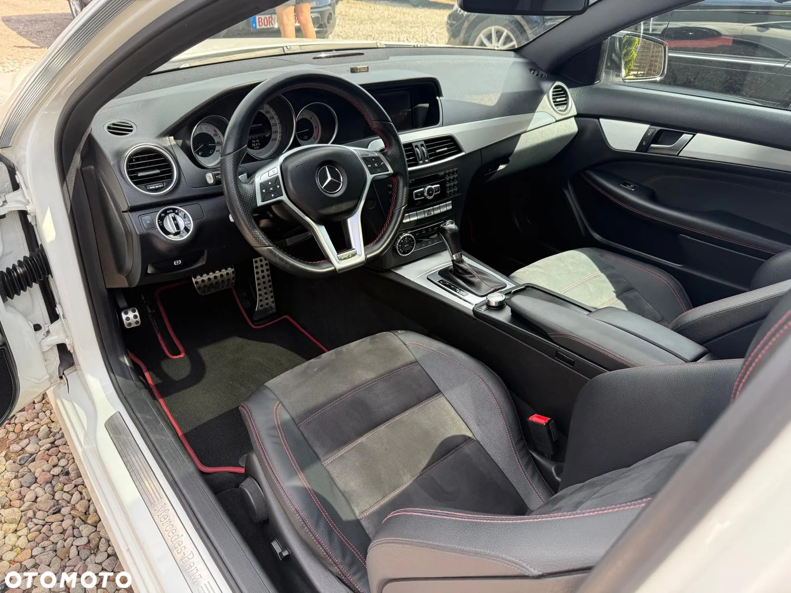 Mercedes-Benz Klasa C 250 CDI DPF Coupe Sport 7G-TRONIC - 12