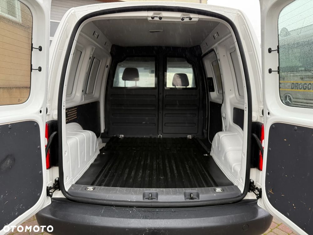 Volkswagen Caddy - 9