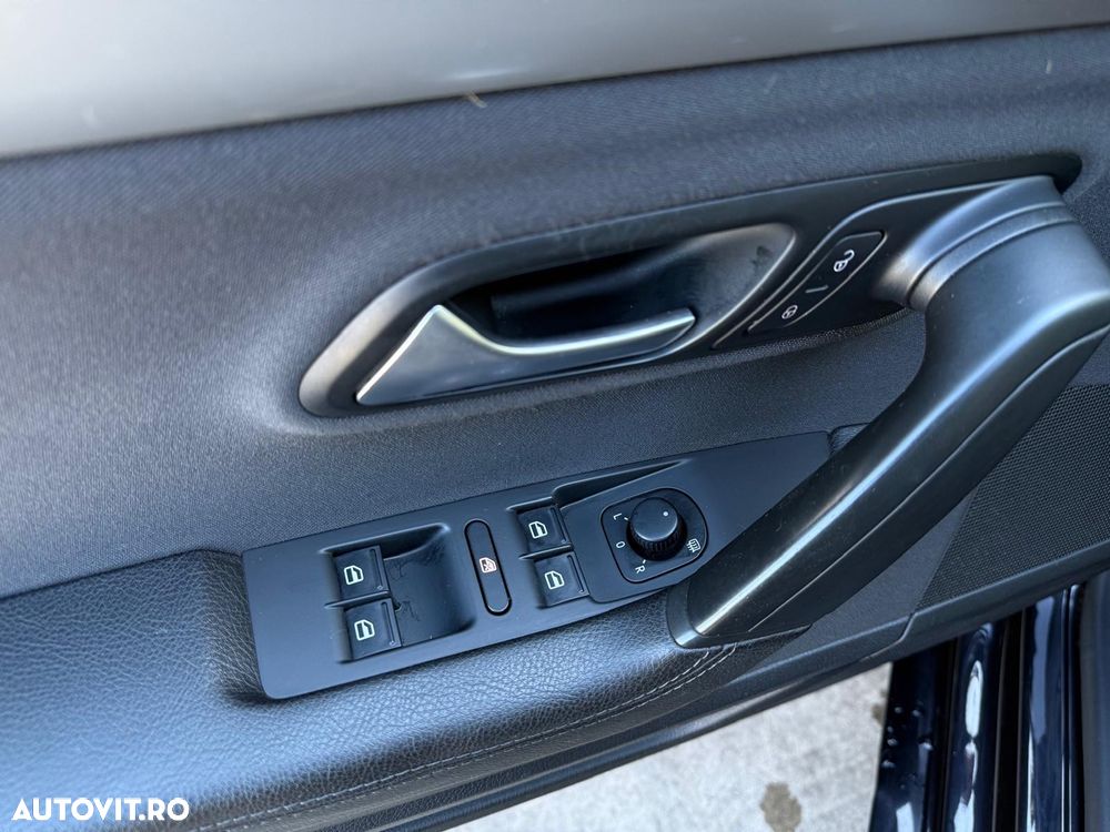 Volkswagen Passat CC 1.8 TSI DSG - 12