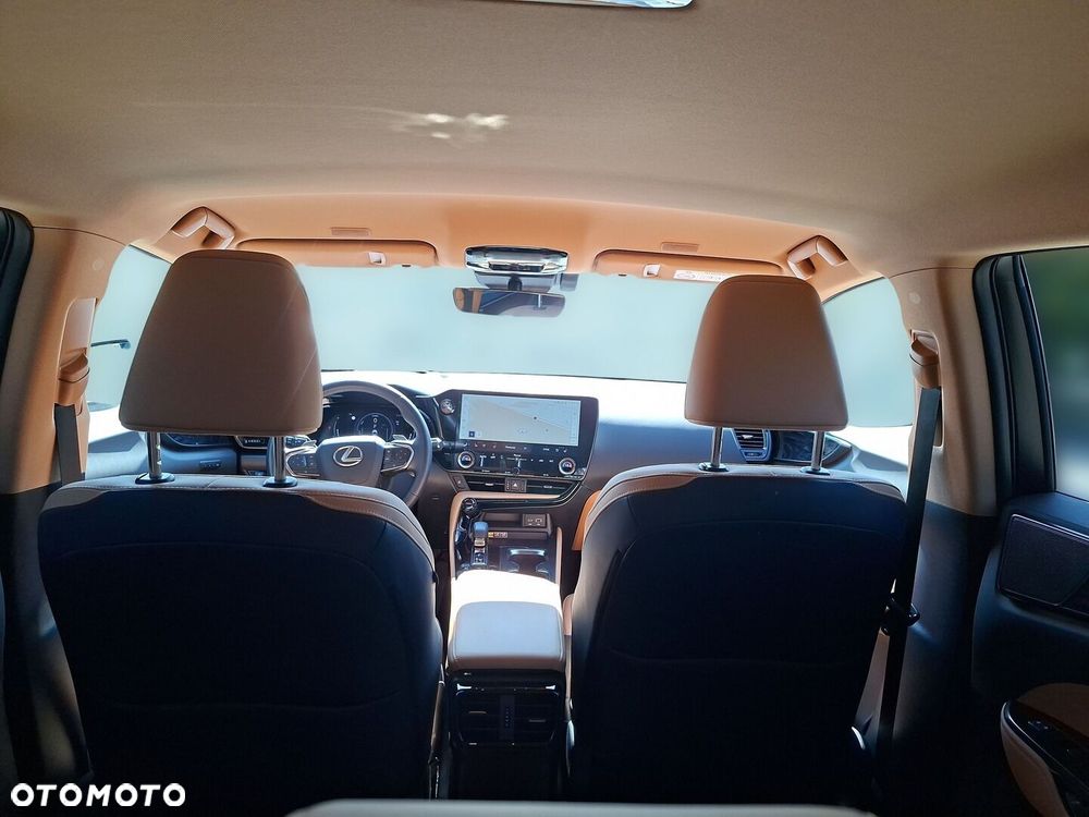 Lexus NX 350h Prestige AWD - 26
