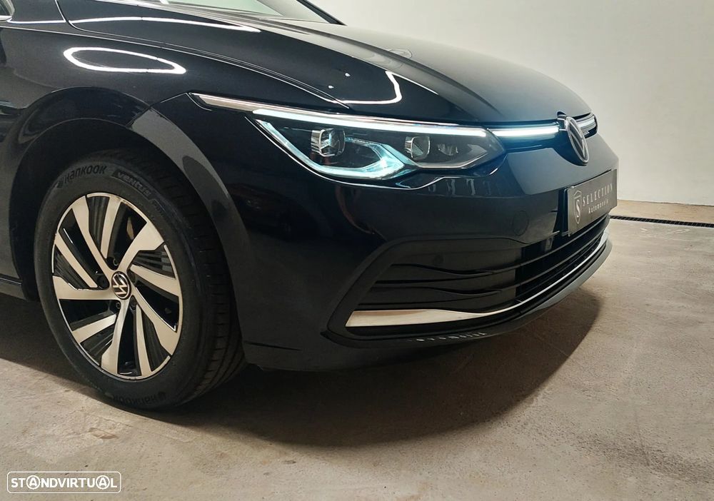 VW Golf 1.4 TSI e-Hybrid DSG - 24