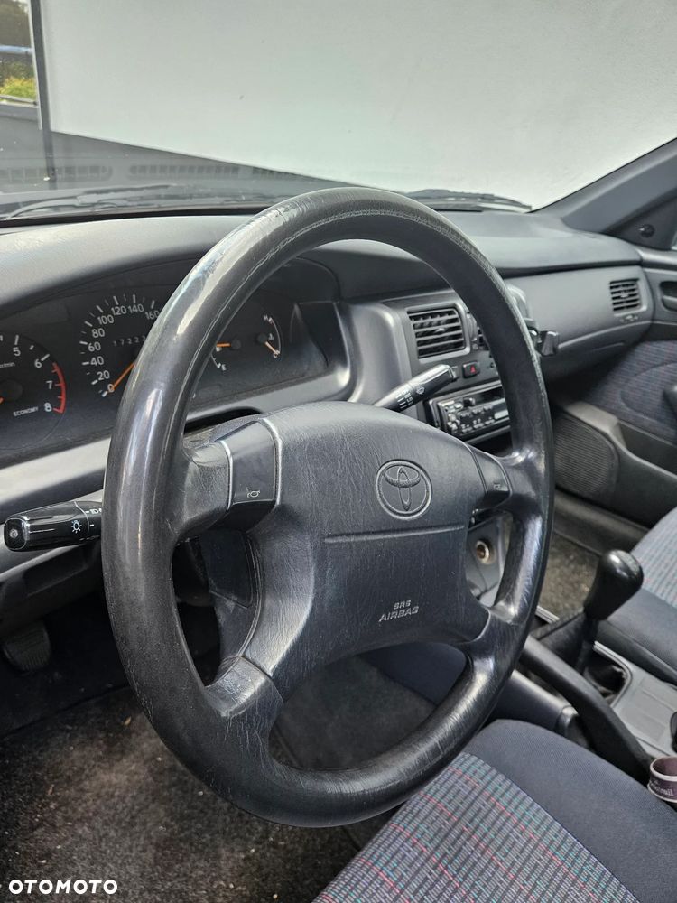 Toyota Carina 1.6 XLi - 17