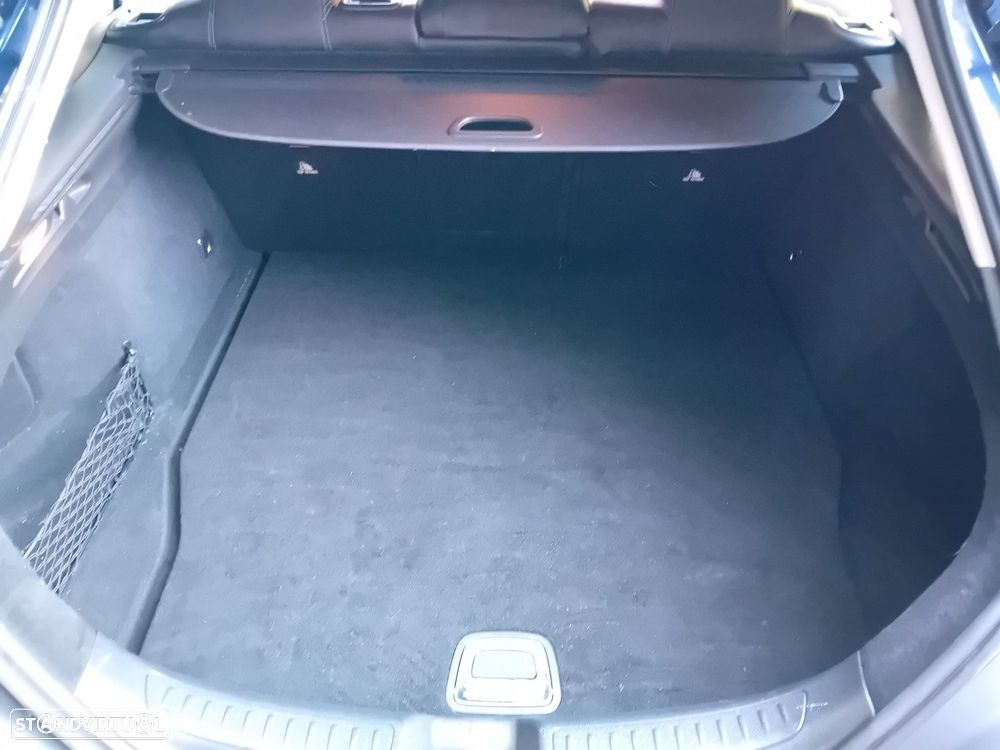 Mercedes-Benz CLA 180 7G-DCT UrbanStyle Edition - 13