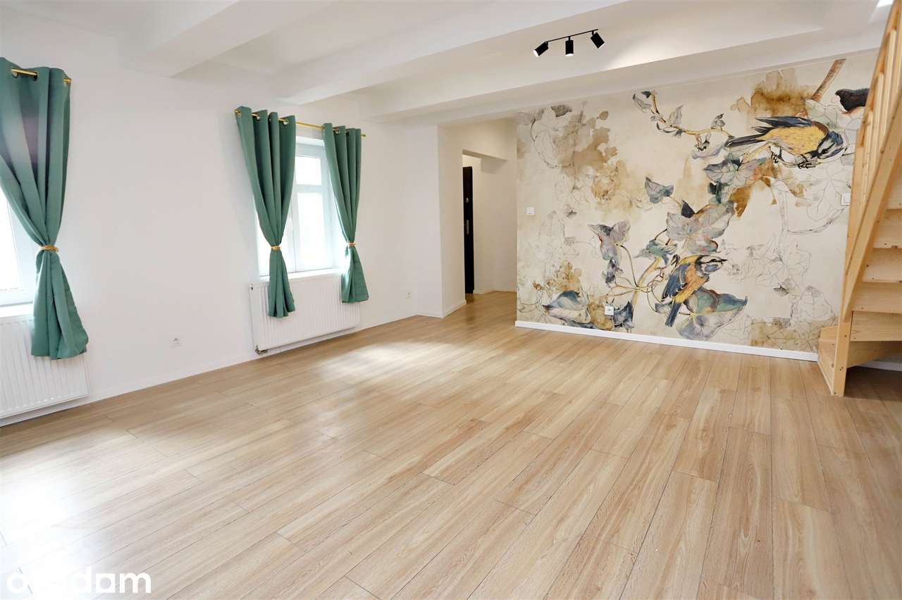 Dwupoziomowy apartament w Rynku Starego Miasta
