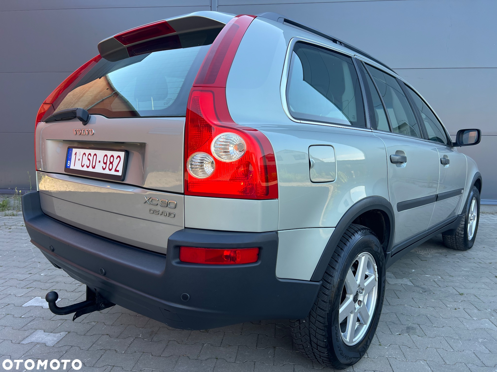 Volvo XC 90 2.4D Momentum - 4