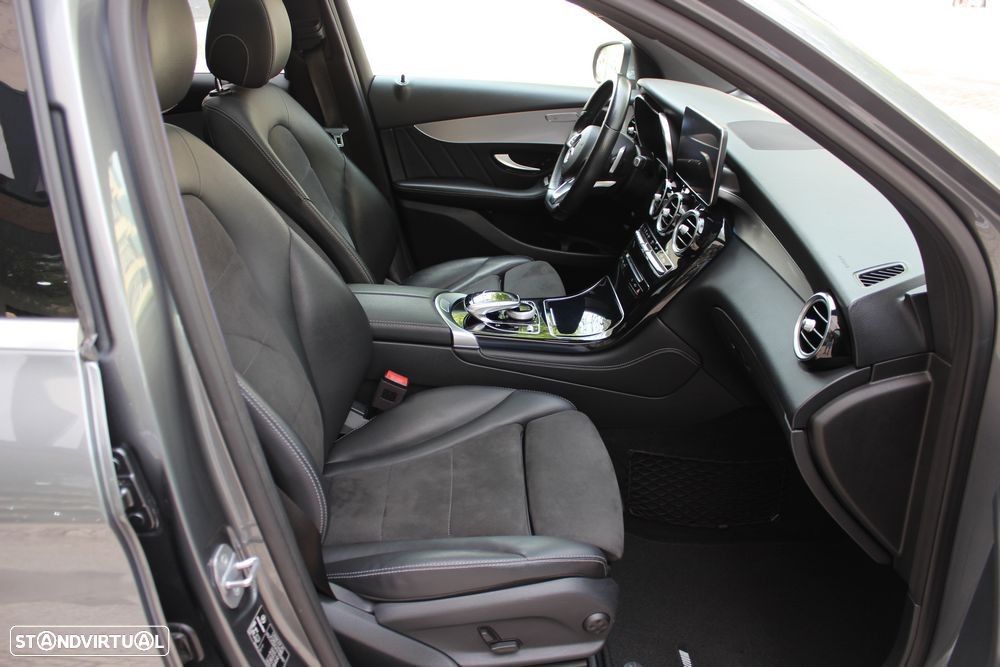 Mercedes-Benz GLC 350 e 4Matic 7G-TRONIC AMG Line - 28