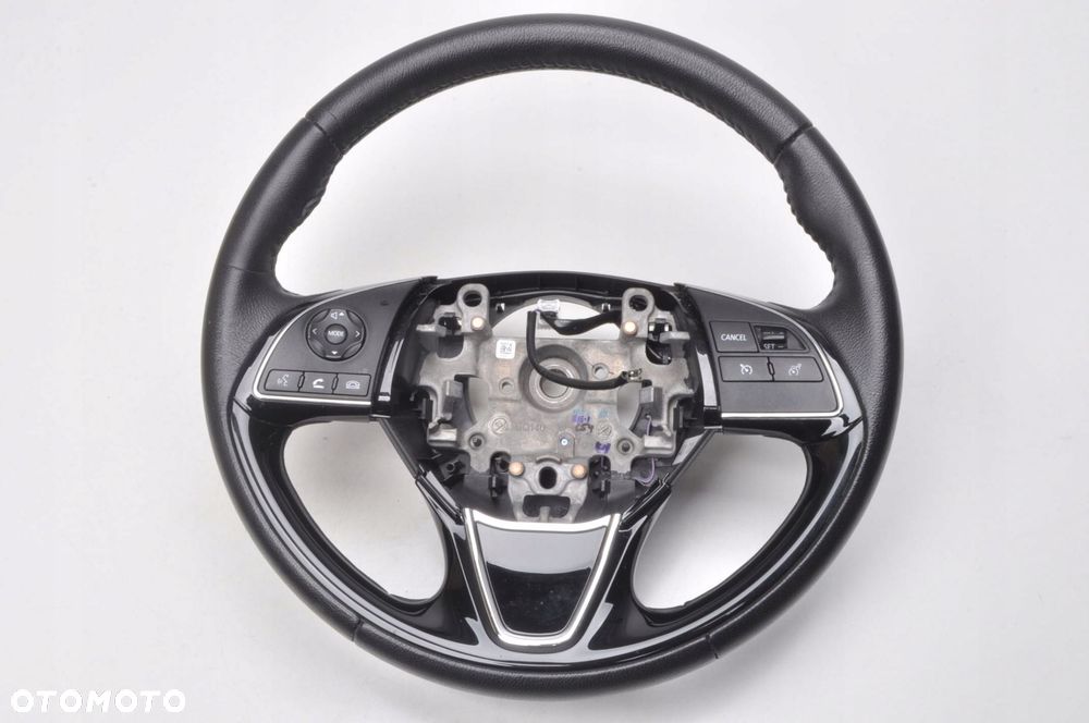 MITSUBISHI ECLIPSE CROSS KIEROWNICA SKÓRZANA MULTIFUNKCYJNA - 1