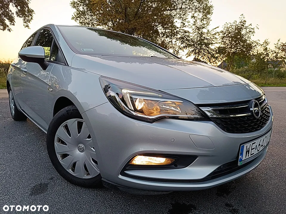 Opel Astra V 1.6 CDTI Elite S&S - 9
