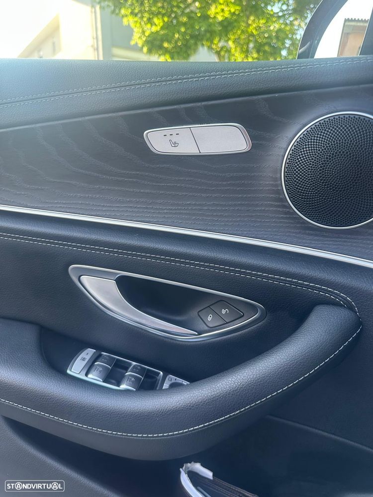 Mercedes-Benz E 300 de AMG Line - 16
