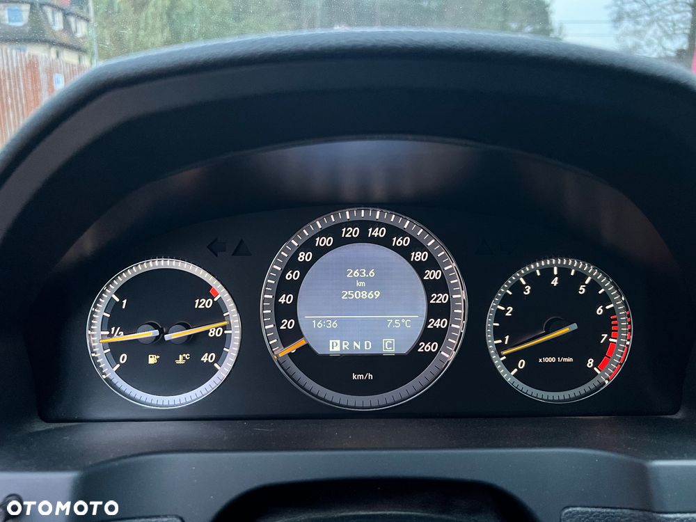 Mercedes-Benz Klasa C - 19