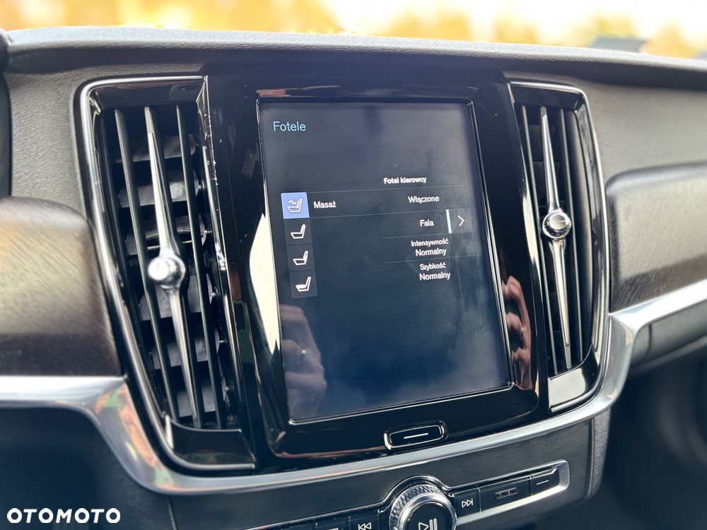 Volvo V90 Cross Country T5 AWD Pro - 36