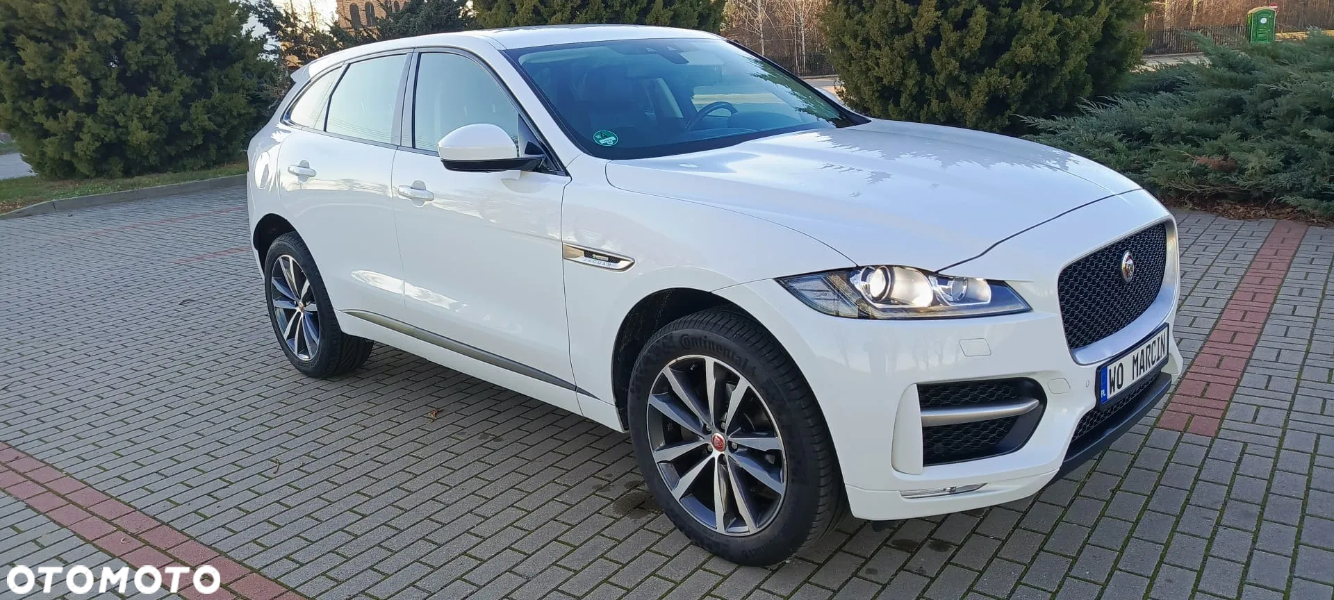 Jaguar F-Pace 20d R-Sport - 7