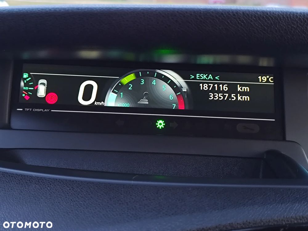 Renault Scenic 1.6 16V 110 Paris - 32