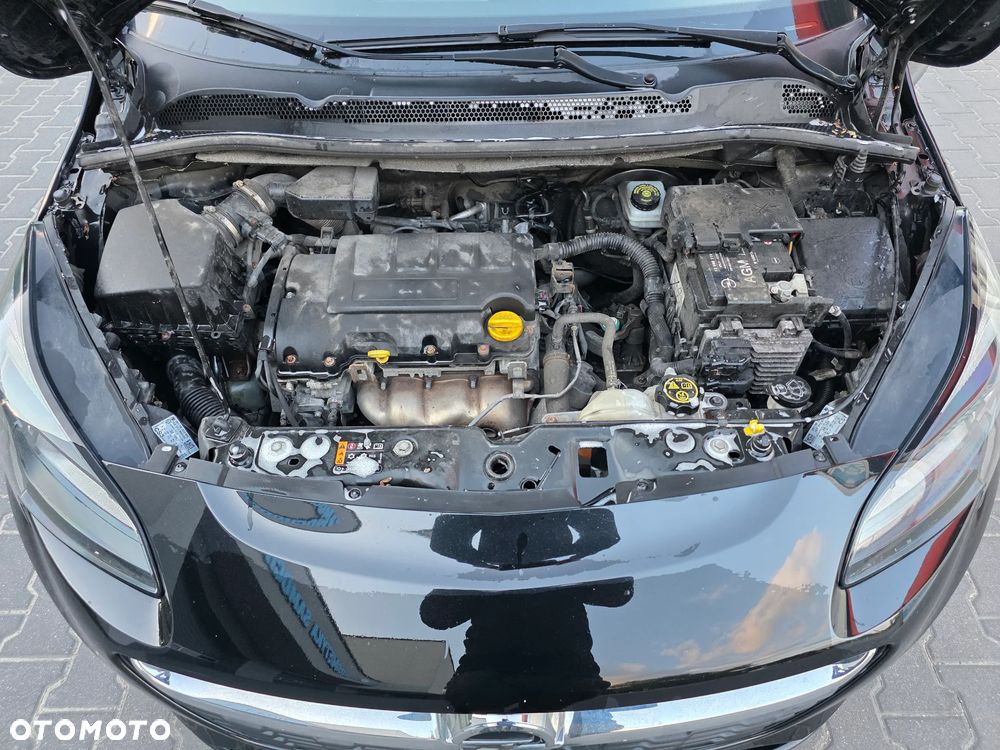 Opel Corsa 1.4 Cosmo - 23