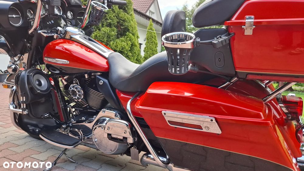 Harley-Davidson Touring Electra Glide - 18