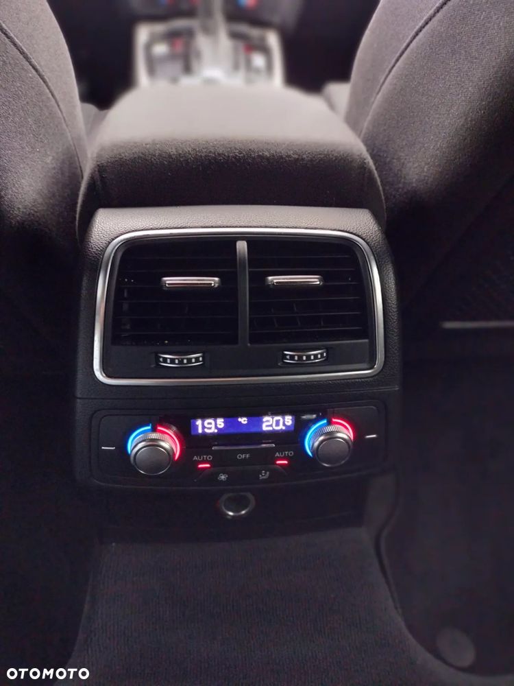 Audi A6 Avant 2.0 TDI ultra S tronic - 13