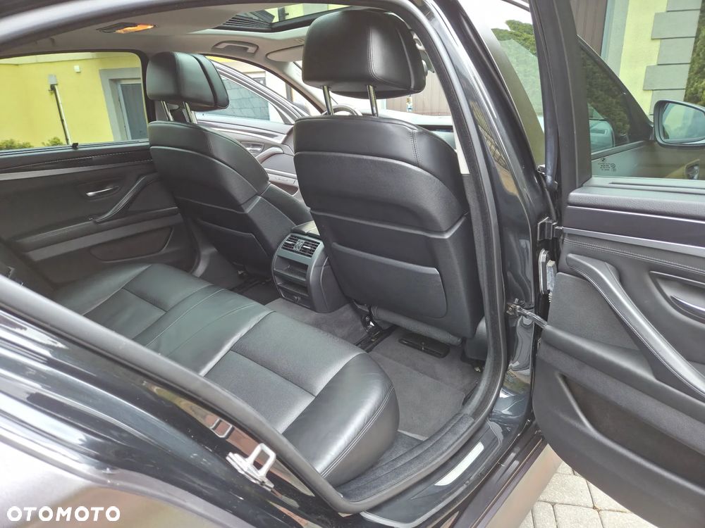 BMW Seria 5 535d - 17