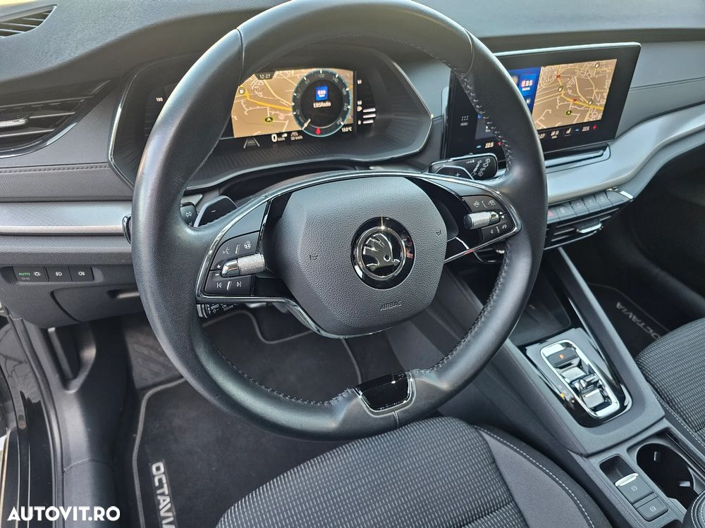 Skoda Octavia 2.0 TDI DSG Ambition - 31
