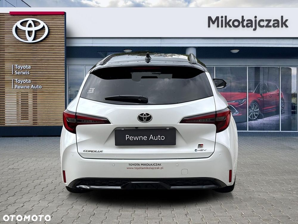 Toyota Corolla 2.0 Hybrid GR Sport - 8