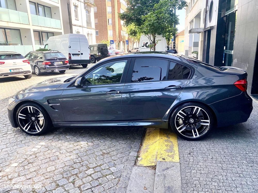 BMW M3 Auto - 11
