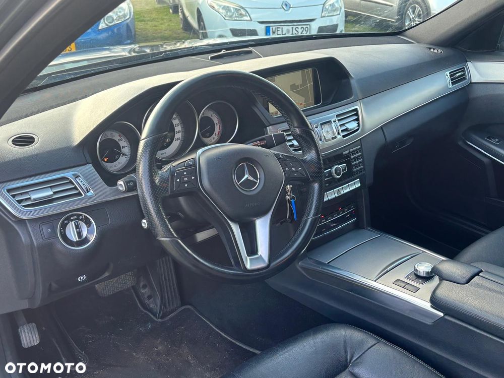 Mercedes-Benz Klasa E 350 BlueTEC 4-Matic Elegance - 25