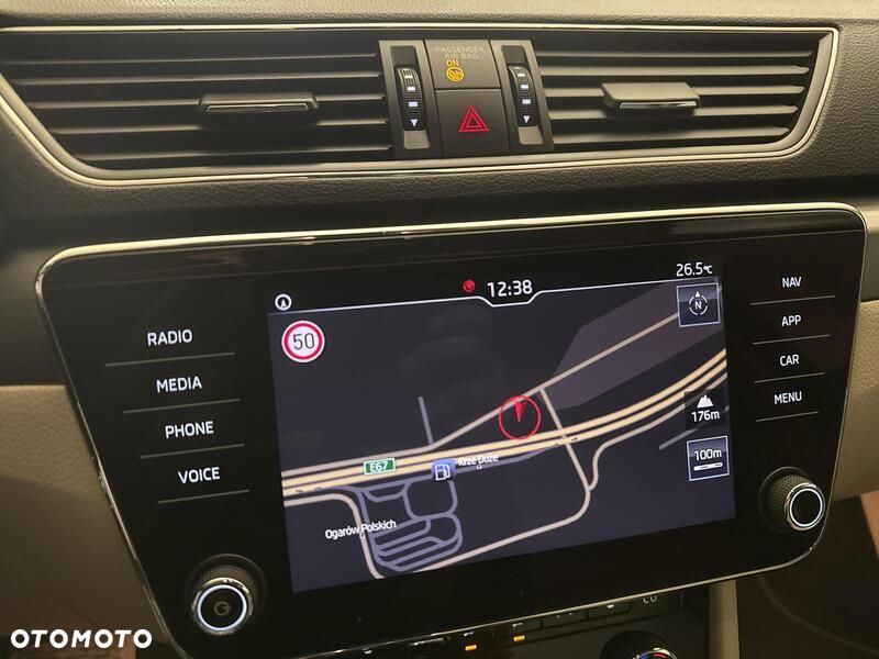 Skoda Superb 2.0 TDI SCR Style DSG - 15