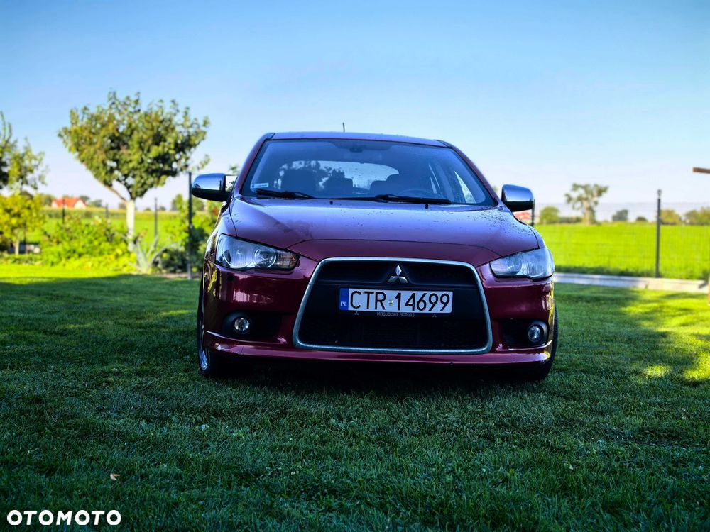 Mitsubishi Lancer - 1